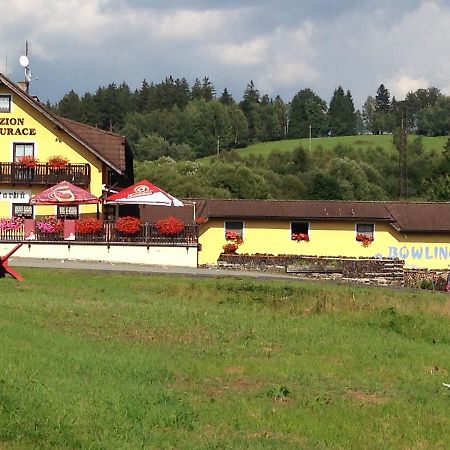 Penzion U Larvů Železná Ruda Esterno foto
